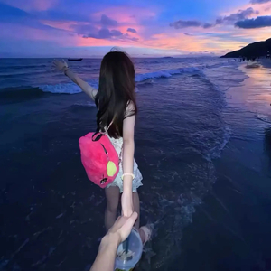 亚洲see少妇裸体pics
